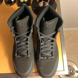 Nike IV Prestige High